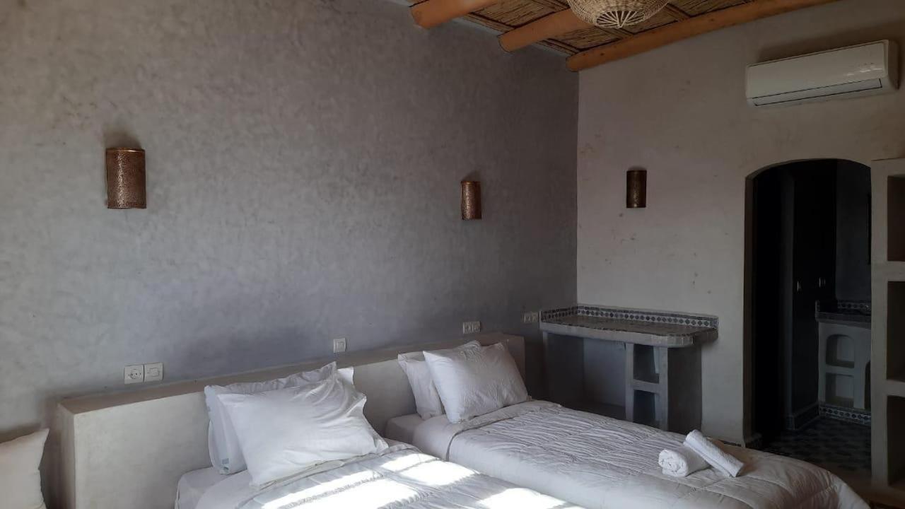 Kasbah Tissint Hotel Exterior photo